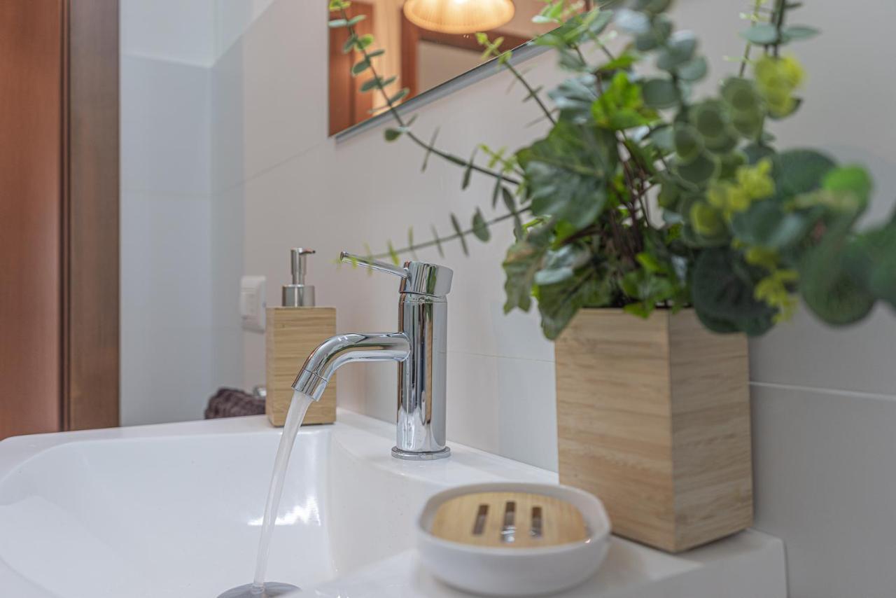 Dolce Vita Family Apartment 시르미오네 외부 사진