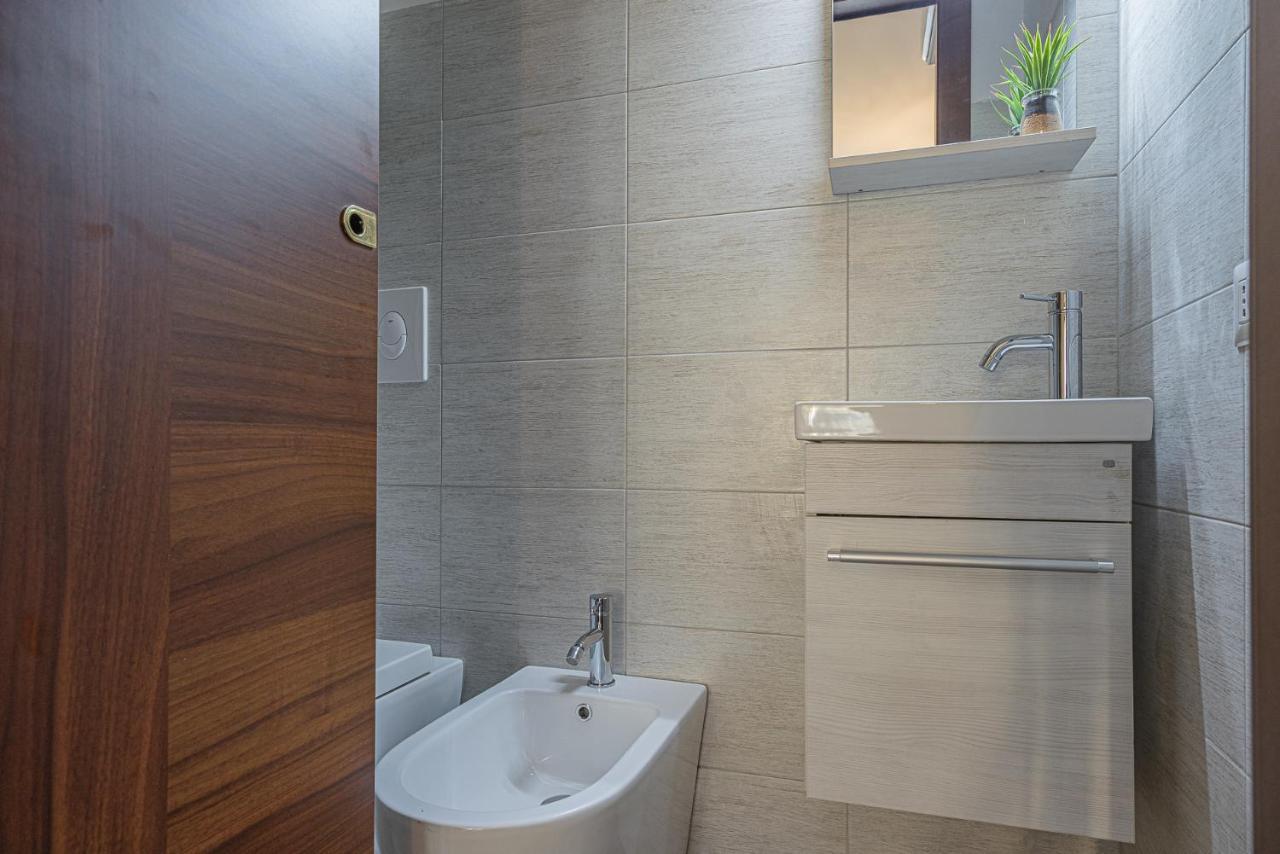 Dolce Vita Family Apartment 시르미오네 외부 사진
