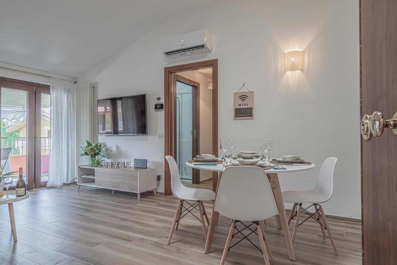 Dolce Vita Family Apartment 시르미오네 외부 사진