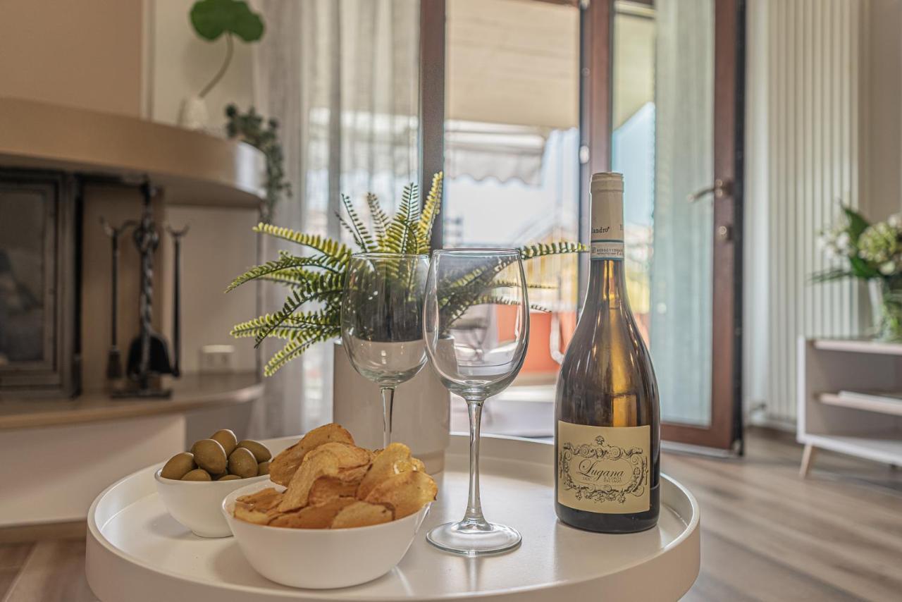 Dolce Vita Family Apartment 시르미오네 외부 사진
